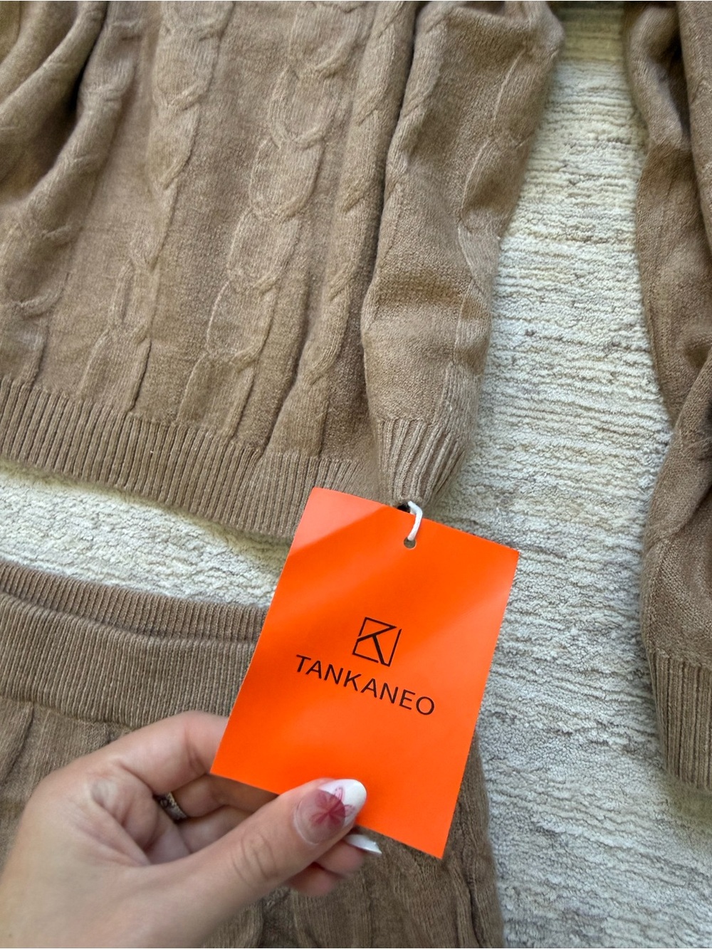 Tankaneo Cozy Cable-Knit Crew Sweater with Skirt in Brown (Size Small) - Picture 4 of 4